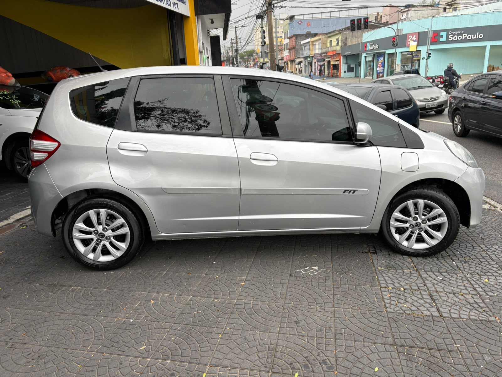 HONDA FIT