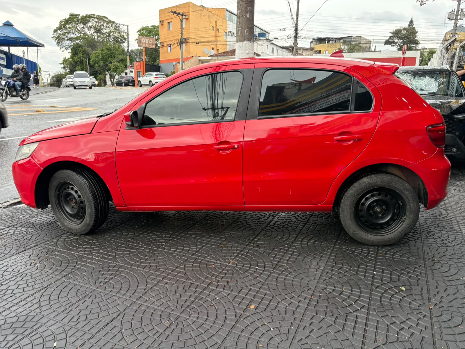 VOLKSWAGEN GOL
