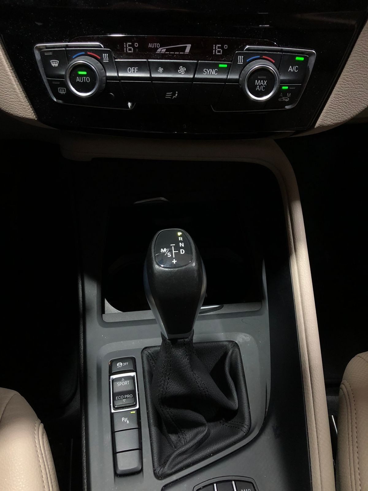 X1 2.0 16V TURBO ACTIVE SDRIVE20I 4P