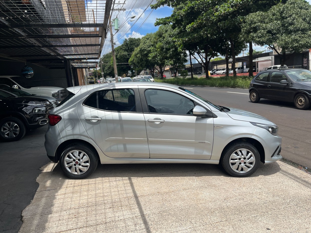 Car Image 4
