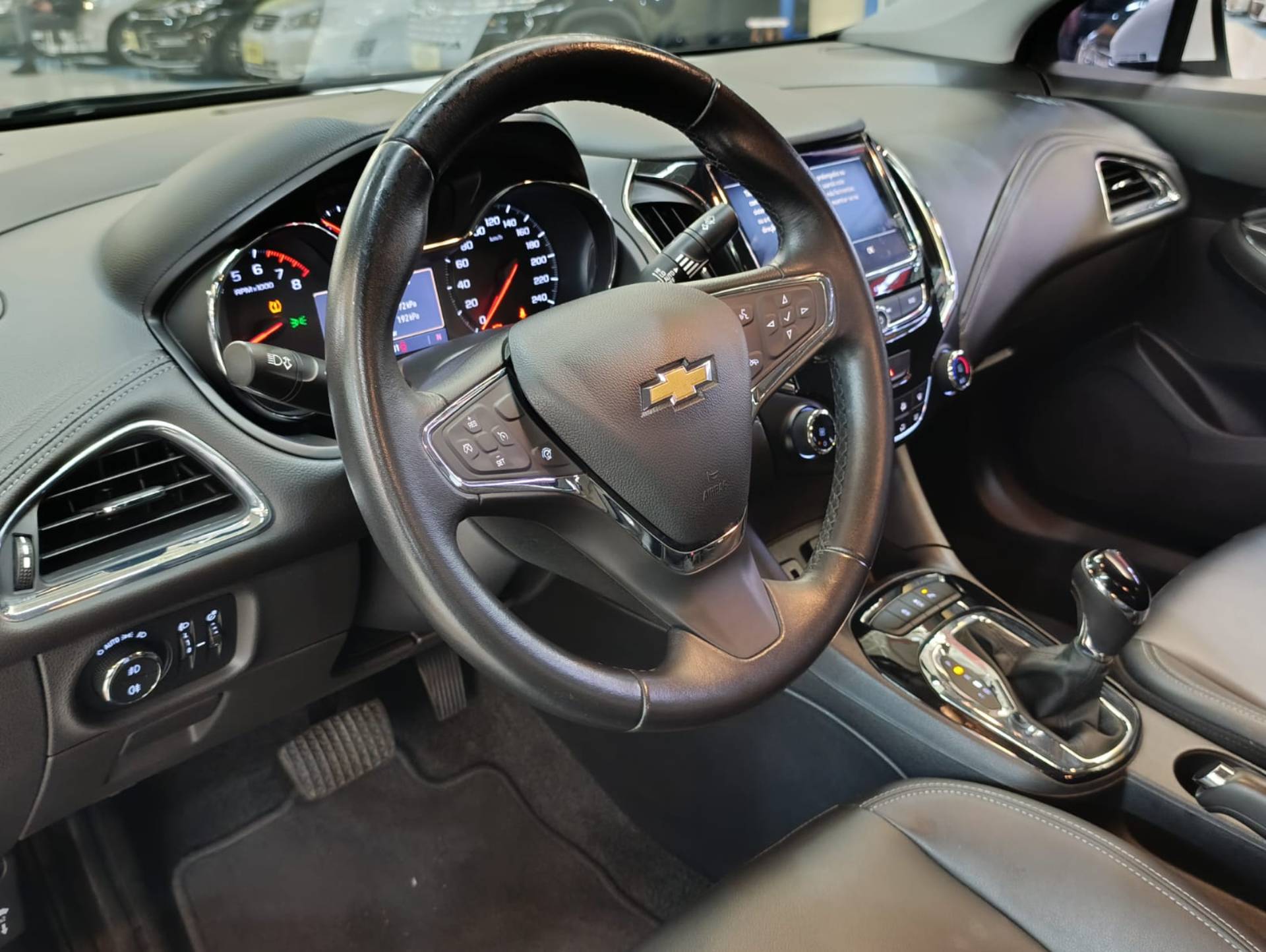 CHEVROLET CRUZE