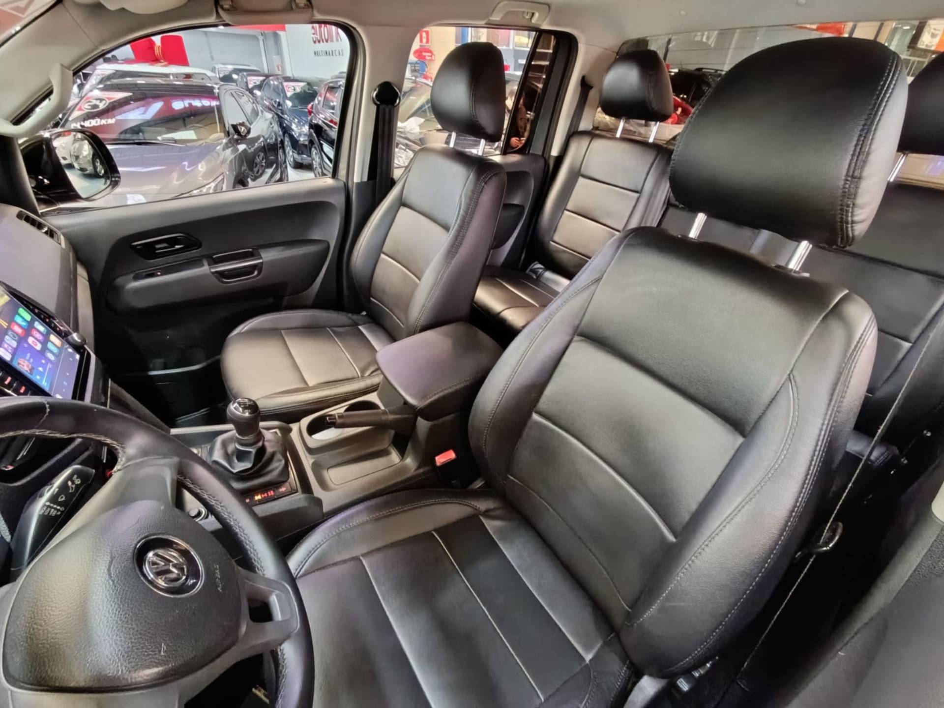 VOLKSWAGEN AMAROK