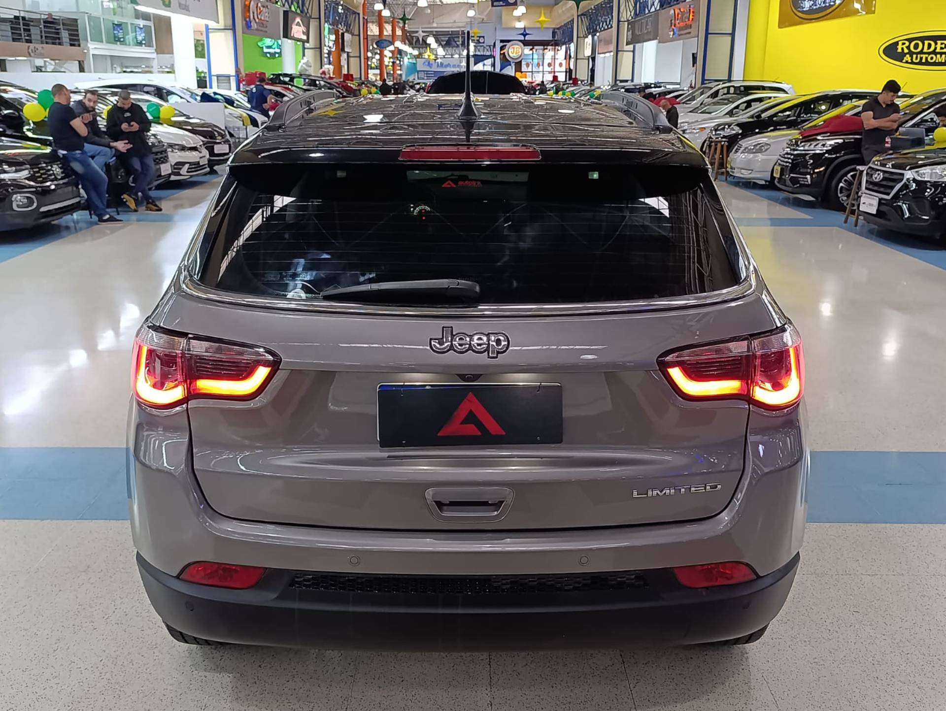 JEEP COMPASS