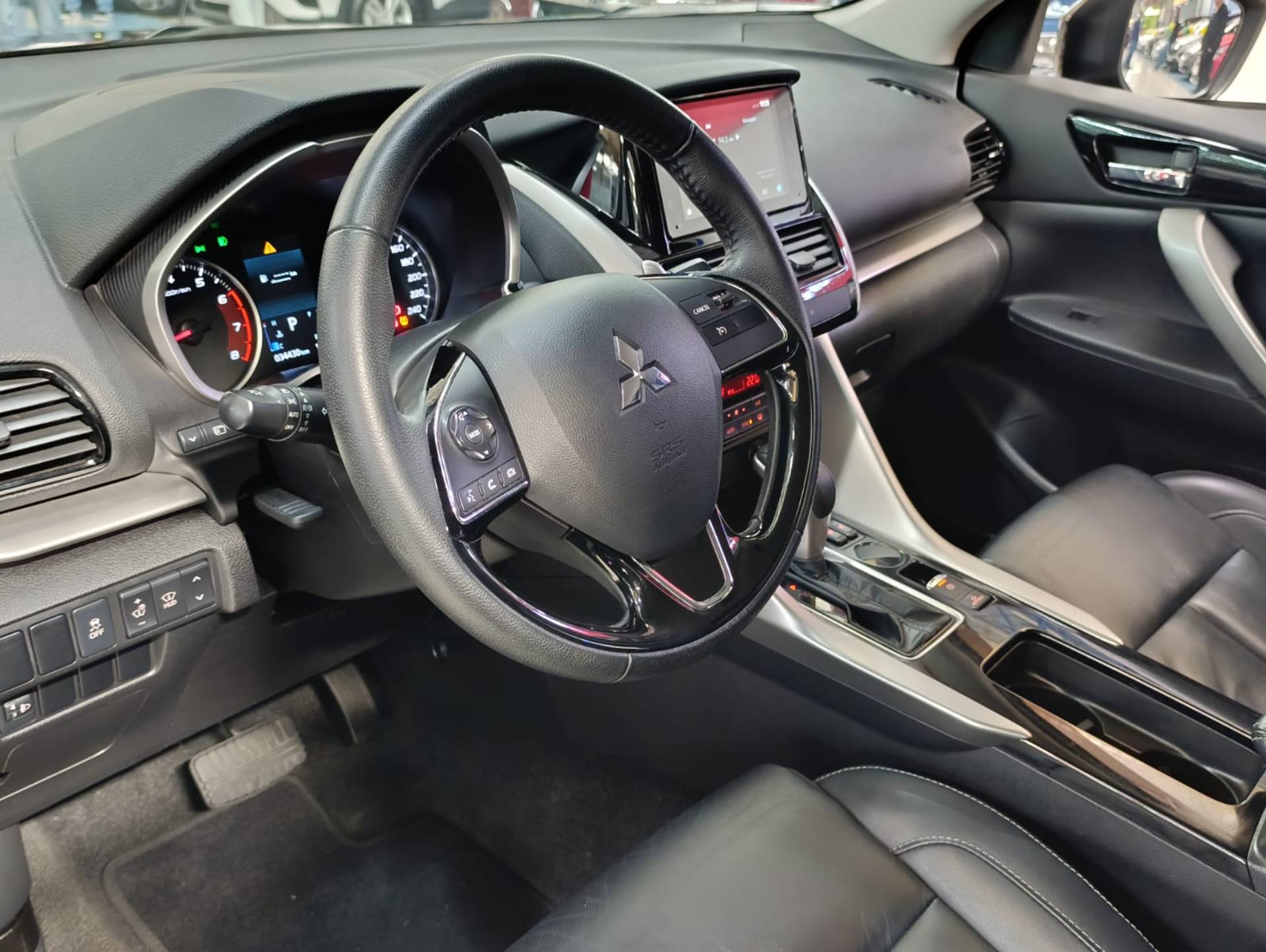 MITSUBISHI ECLIPSE CROSS