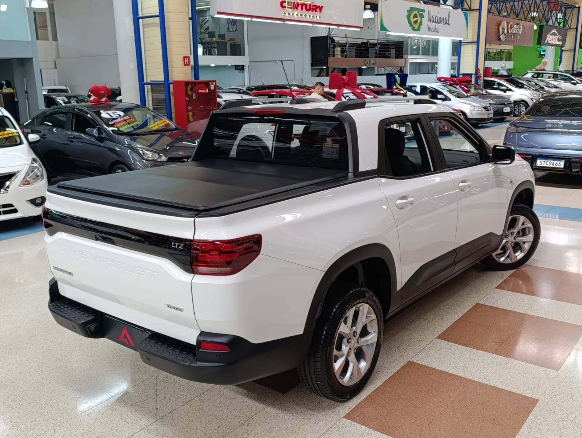 CHEVROLET MONTANA