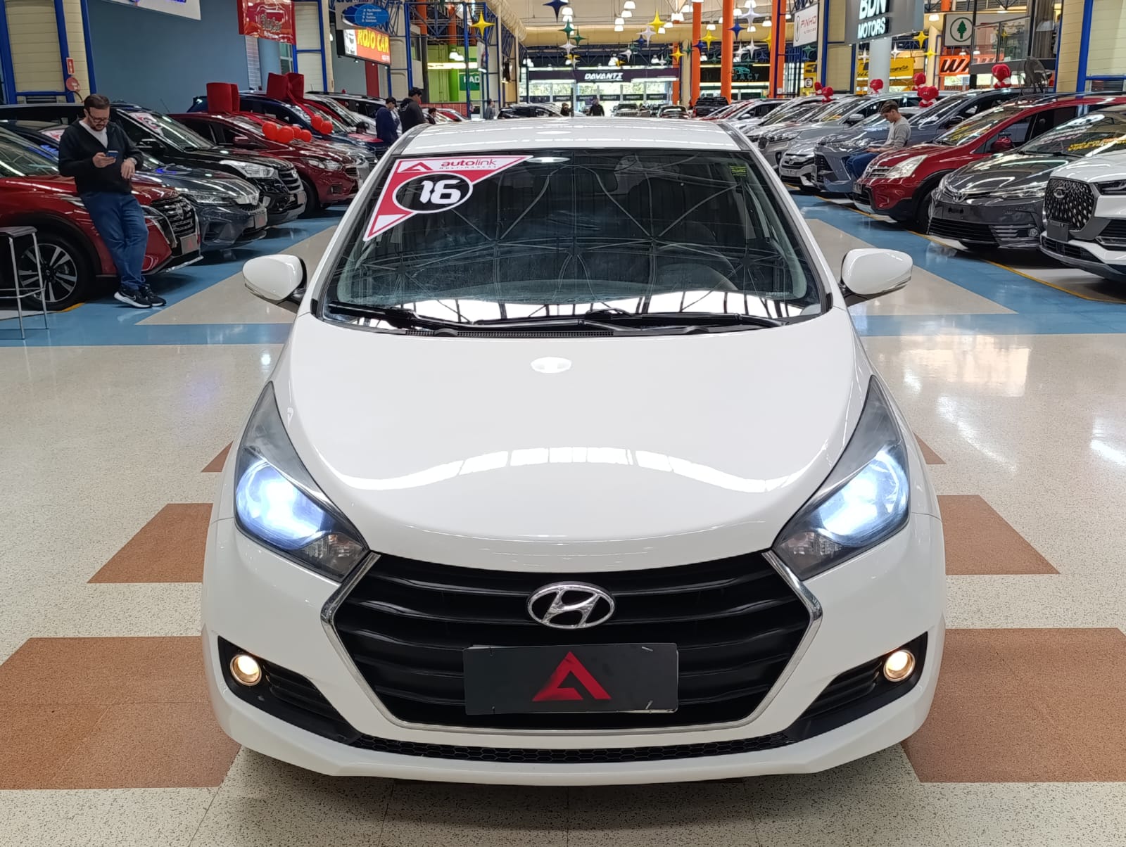HYUNDAI HB20