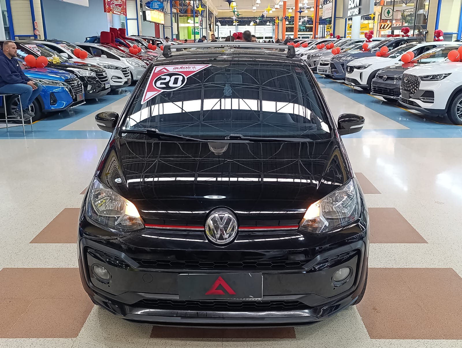 VOLKSWAGEN UP