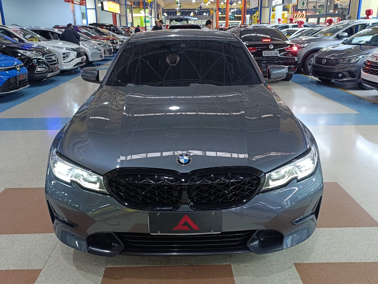 BMW 320i