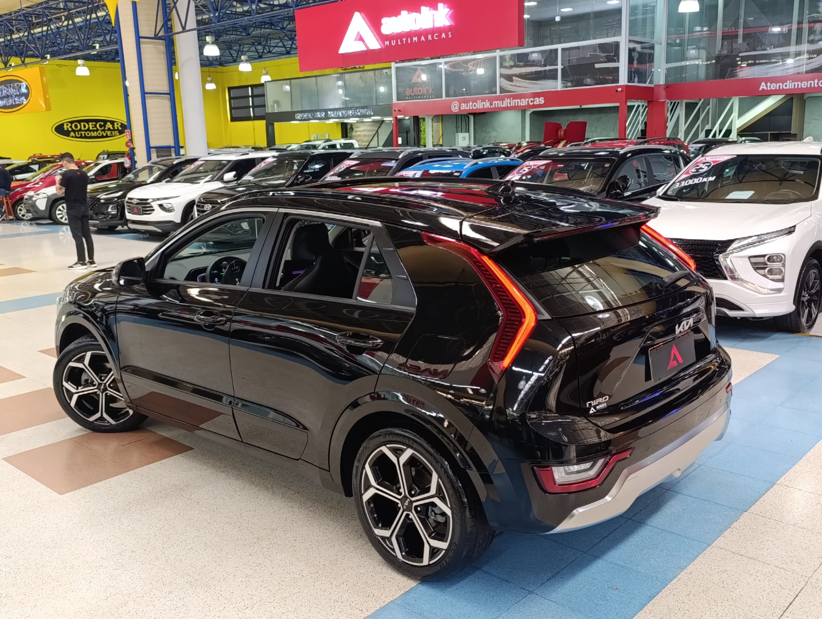 KIA CERATO