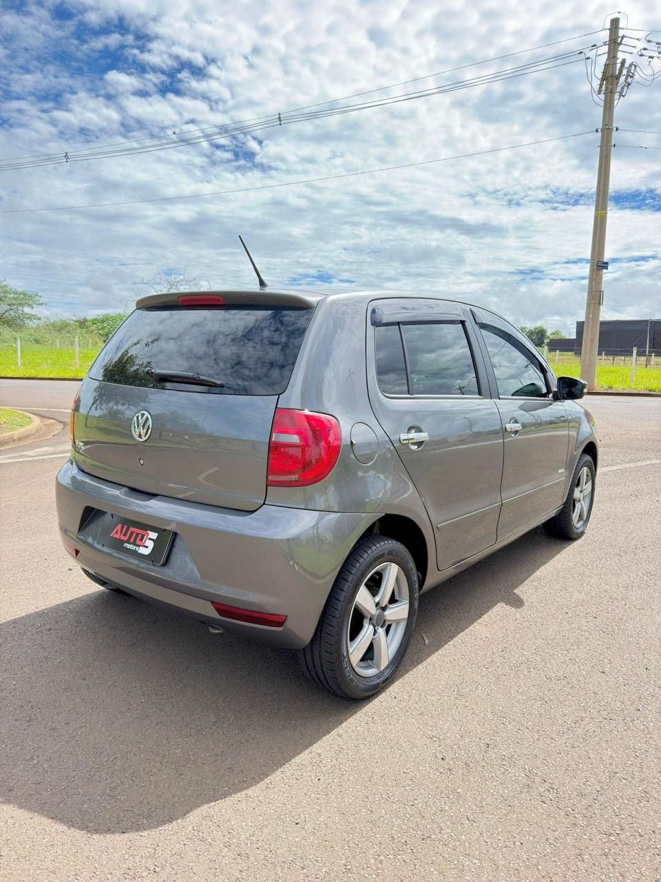 VOLKSWAGEN FOX
