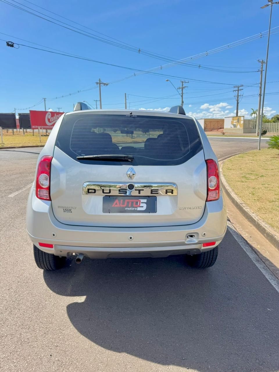 RENAULT DUSTER