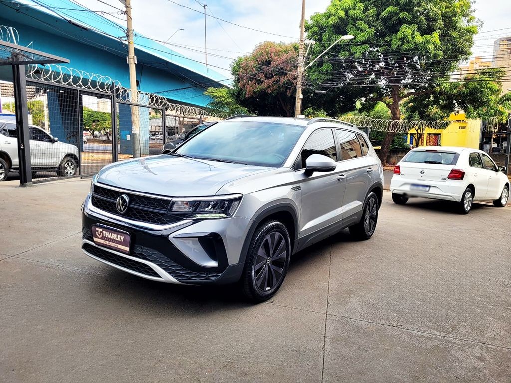 VOLKSWAGEN TAOS