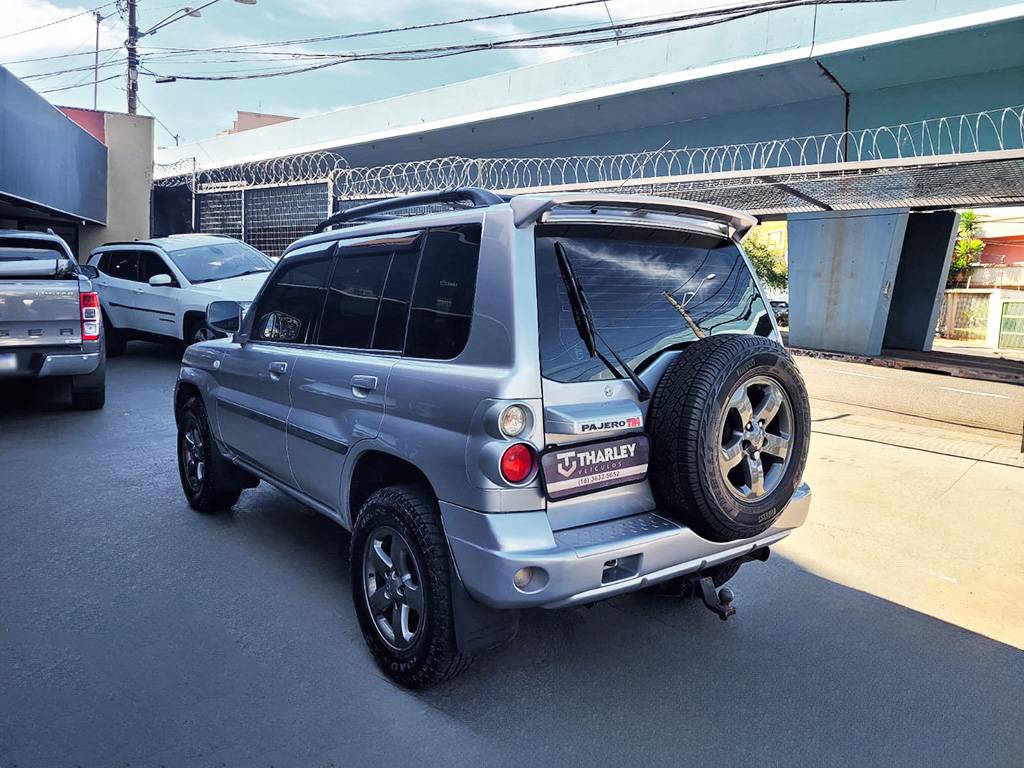 MITSUBISHI PAJERO TR4