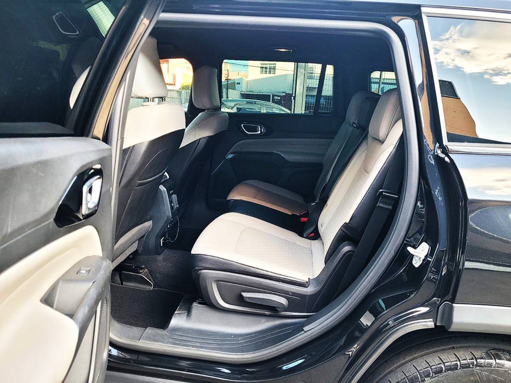 JEEP COMMANDER