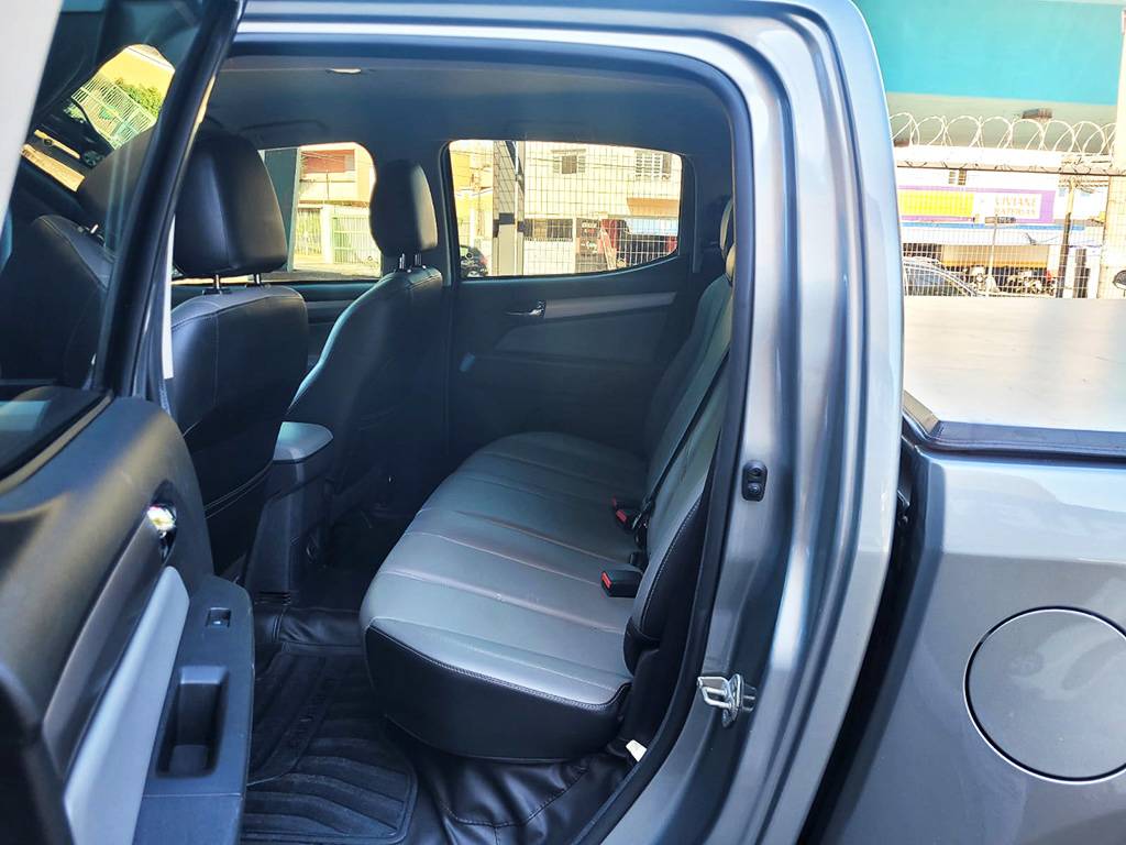 CHEVROLET S10