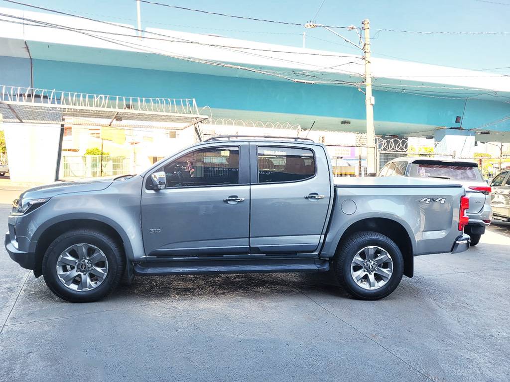 CHEVROLET S10
