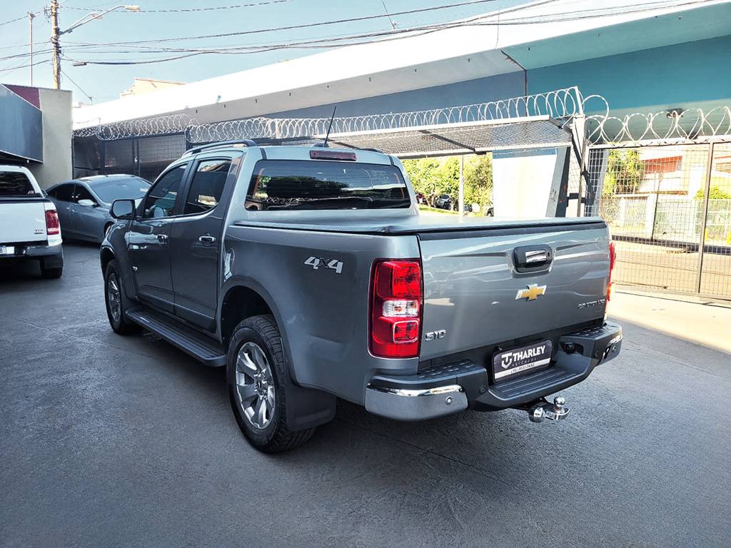 CHEVROLET S10