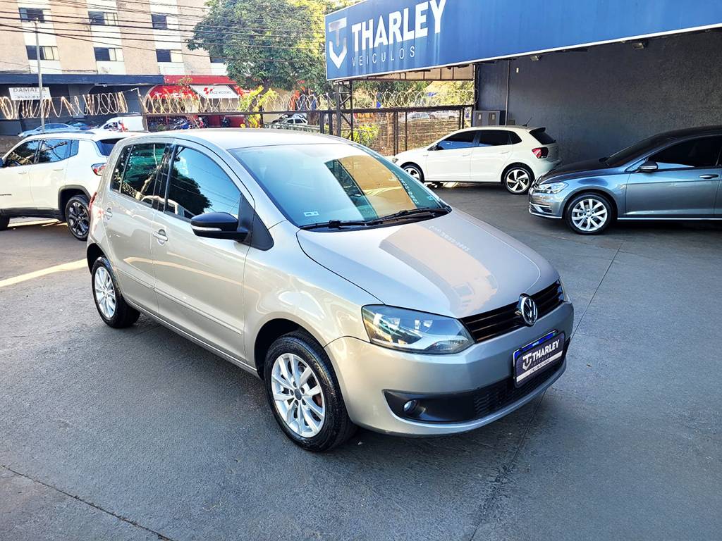 VOLKSWAGEN FOX