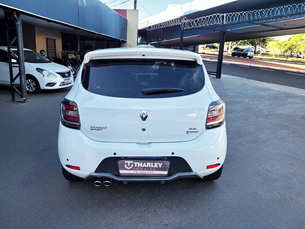 RENAULT SANDERO