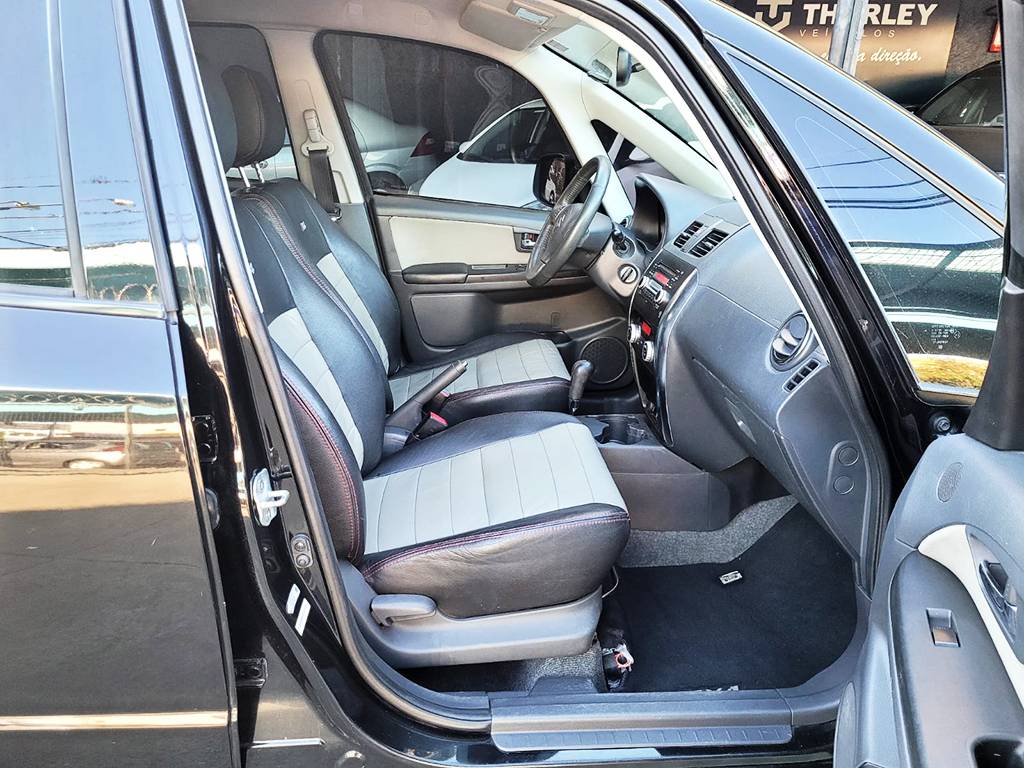 SUZUKI SX4