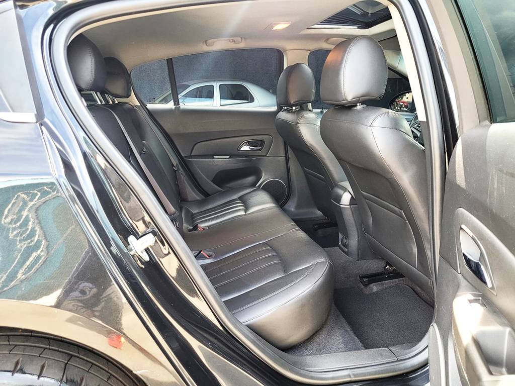 CHEVROLET CRUZE