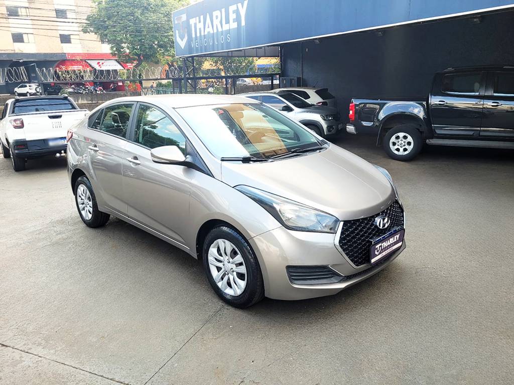 HYUNDAI HB20S