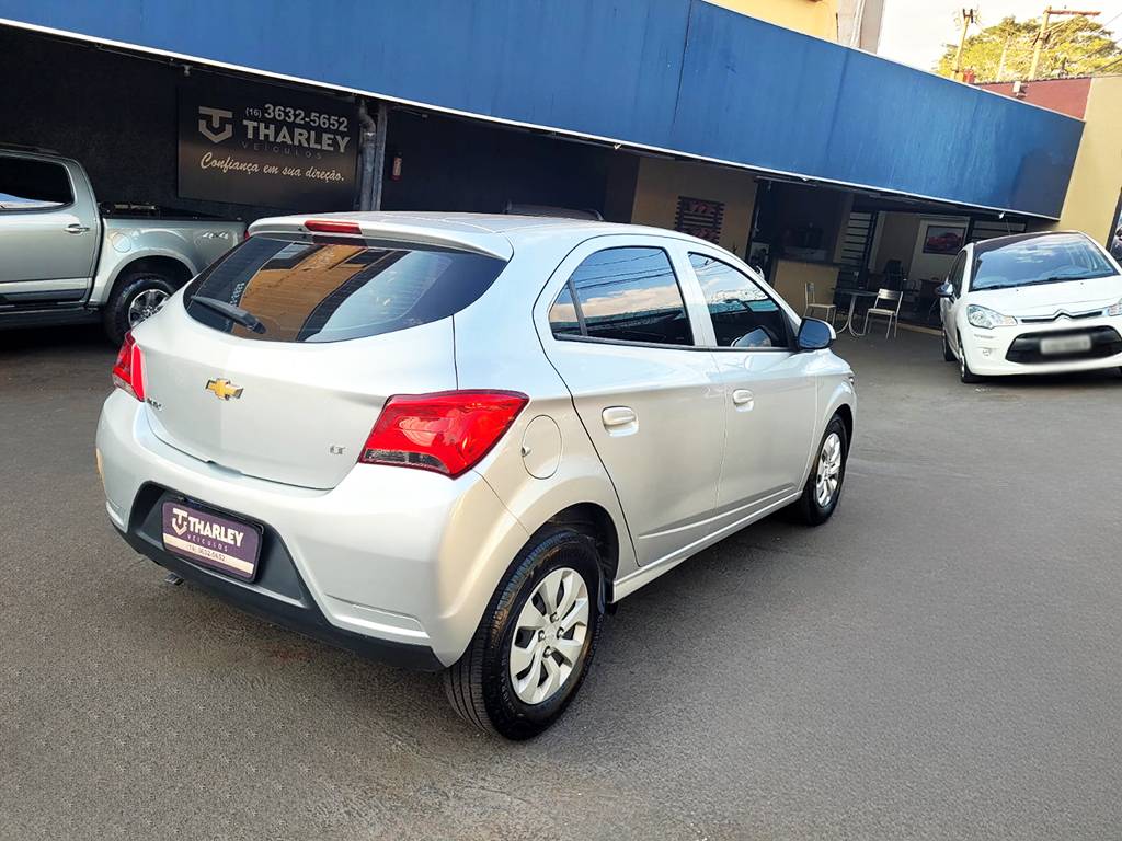 CHEVROLET ONIX