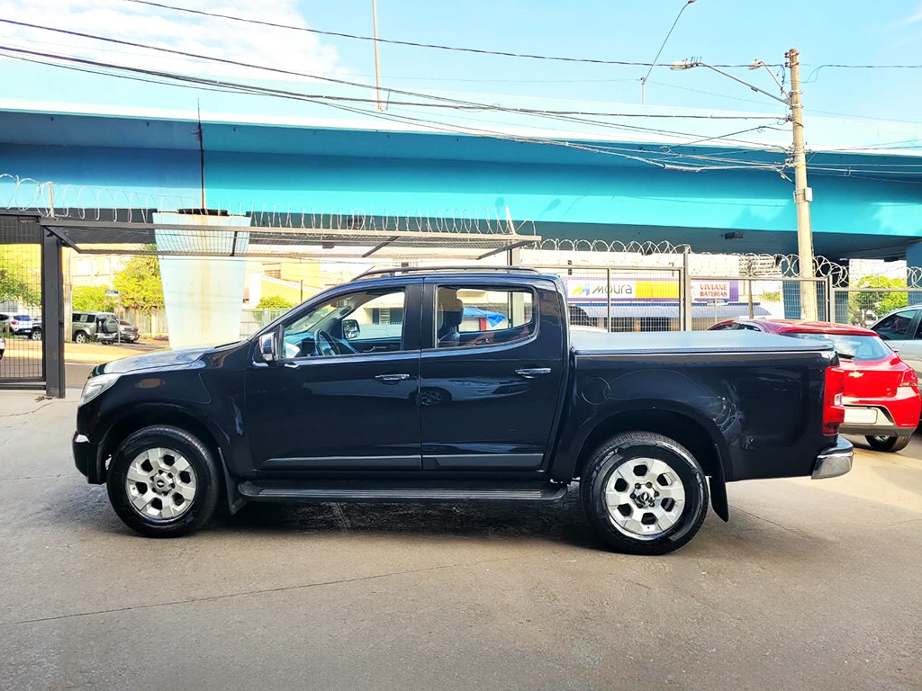 CHEVROLET S10