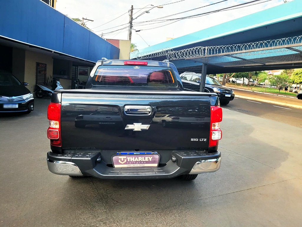 CHEVROLET S10