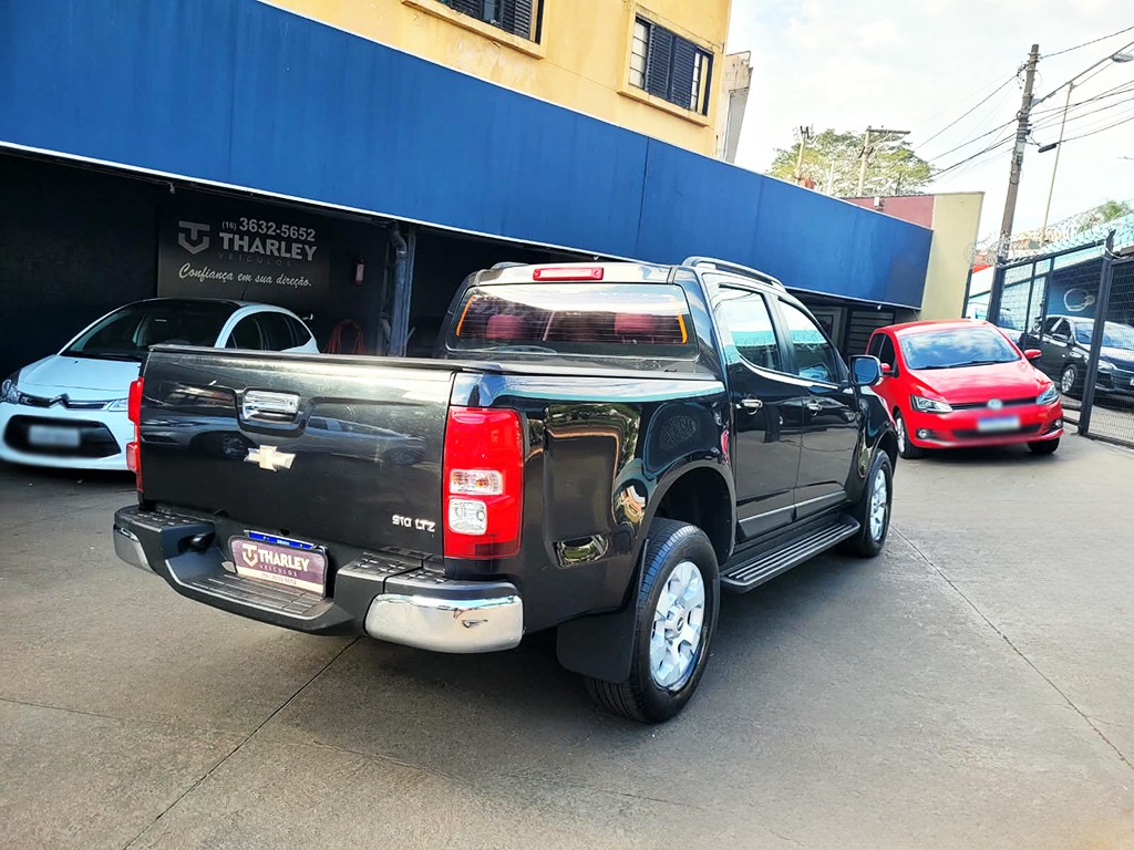 CHEVROLET S10