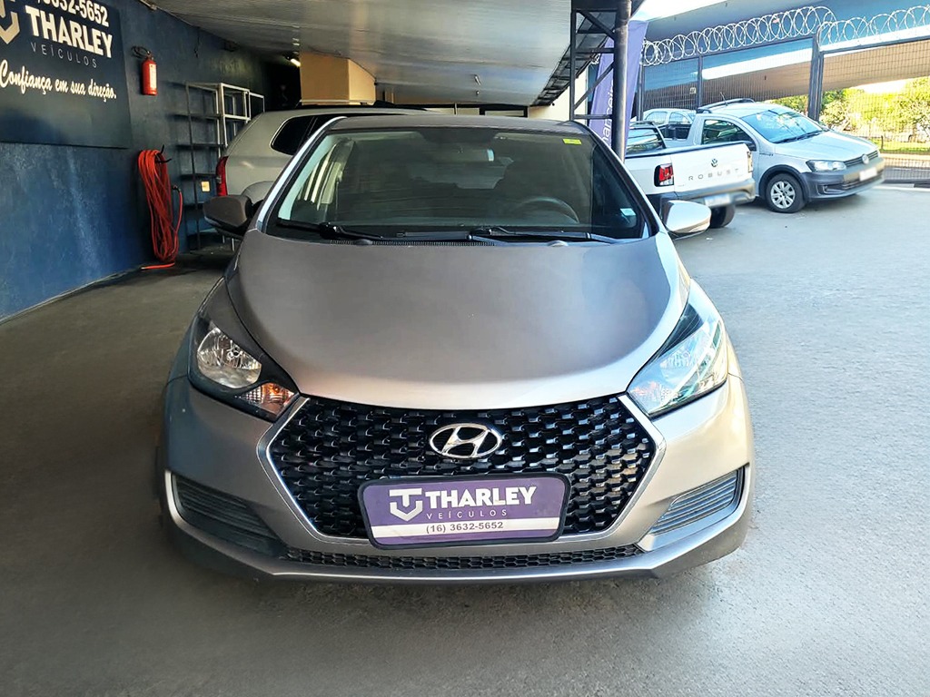HYUNDAI HB20