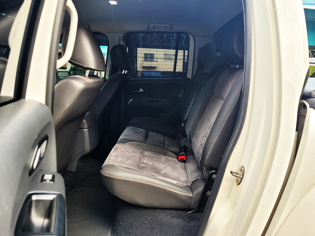 VOLKSWAGEN AMAROK