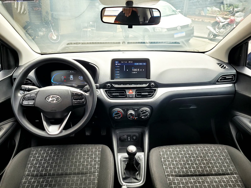 HYUNDAI HB20