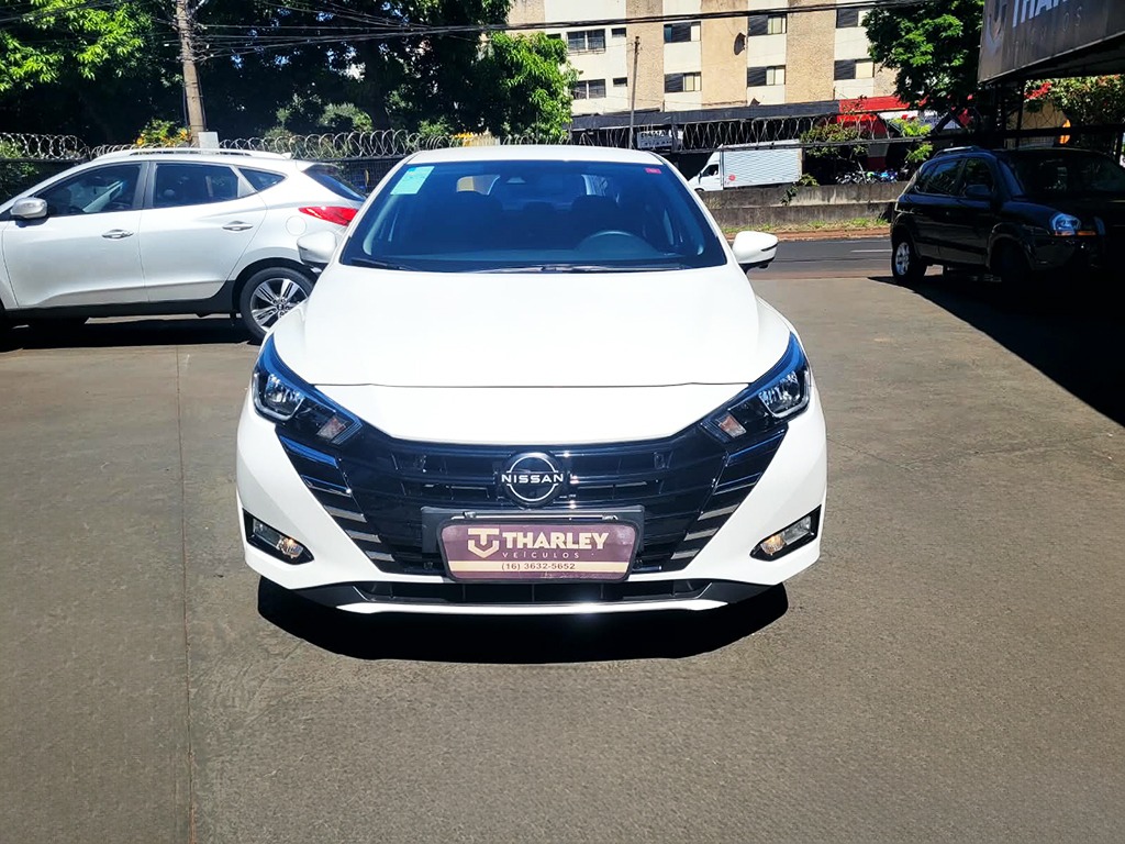 NISSAN VERSA