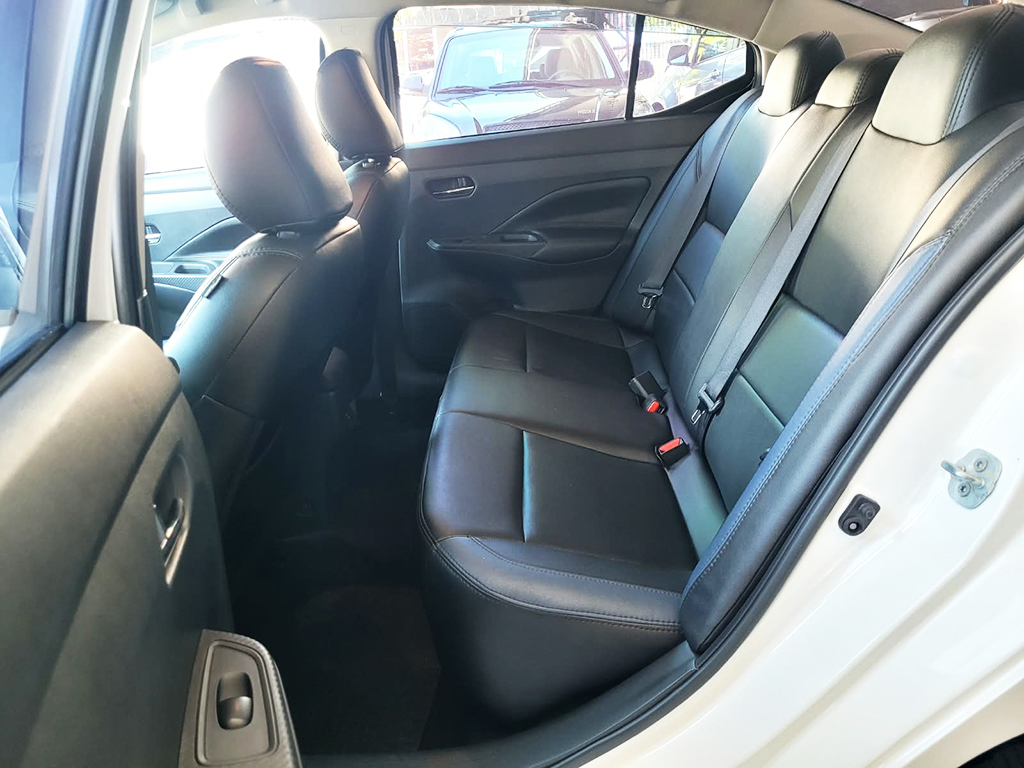 NISSAN VERSA