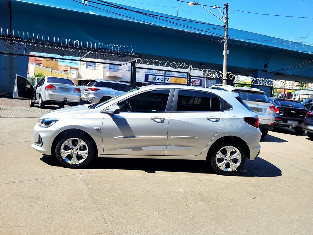 CHEVROLET ONIX