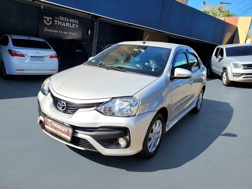 TOYOTA ETIOS