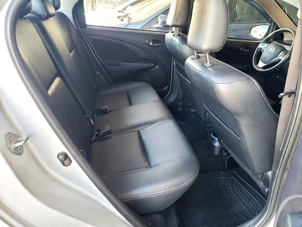 TOYOTA ETIOS