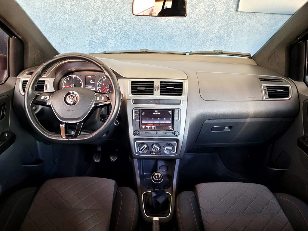 VOLKSWAGEN FOX
