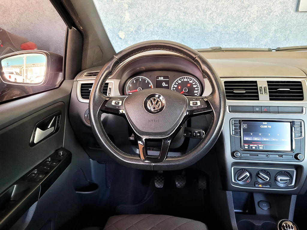 VOLKSWAGEN FOX