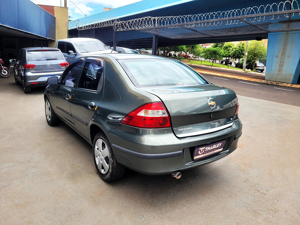 CHEVROLET PRISMA