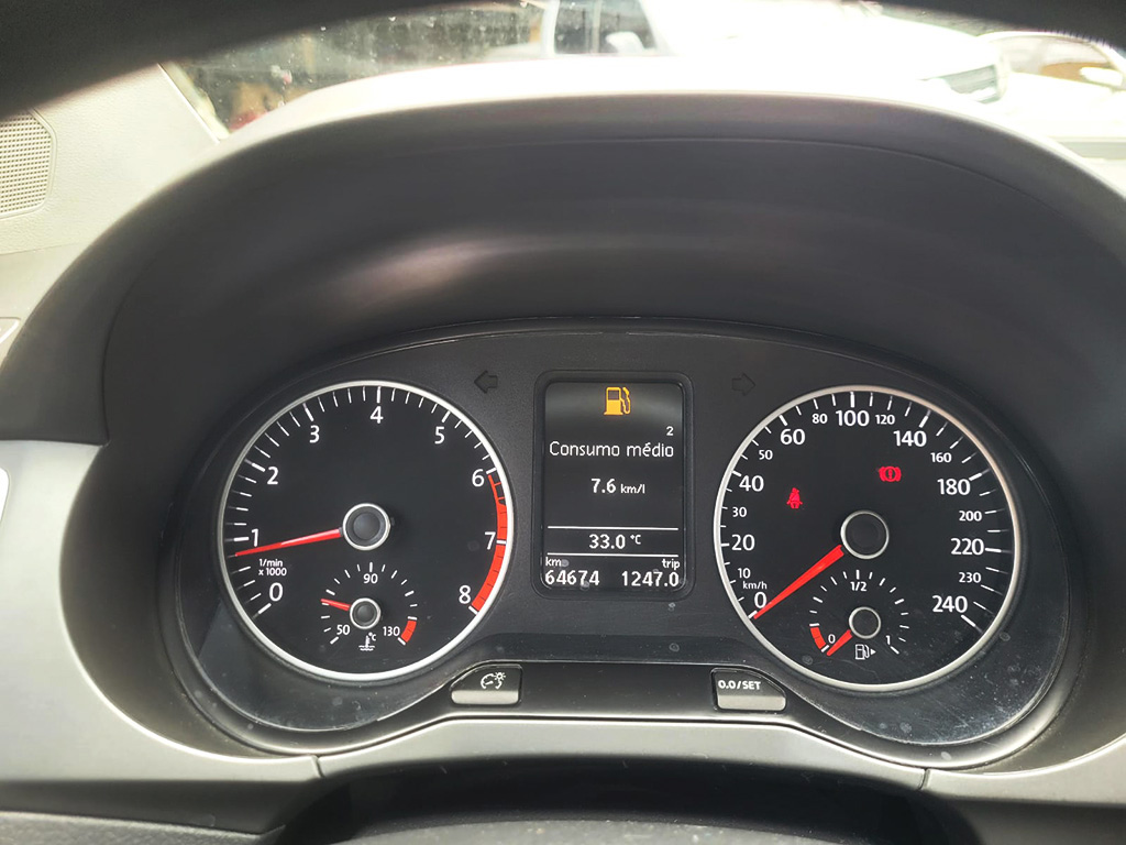 VOLKSWAGEN FOX