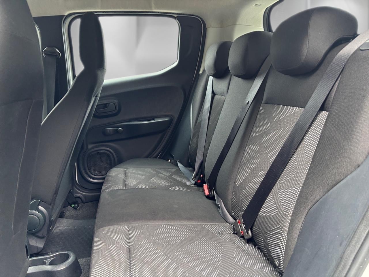 MOBI 1.0 8V EVO LIKE.