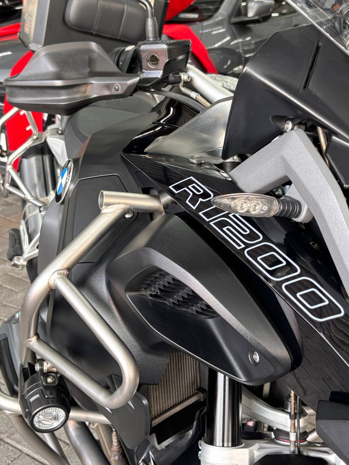 BMW R 1200 GS ADVENTURE TRIPLE BLACK
