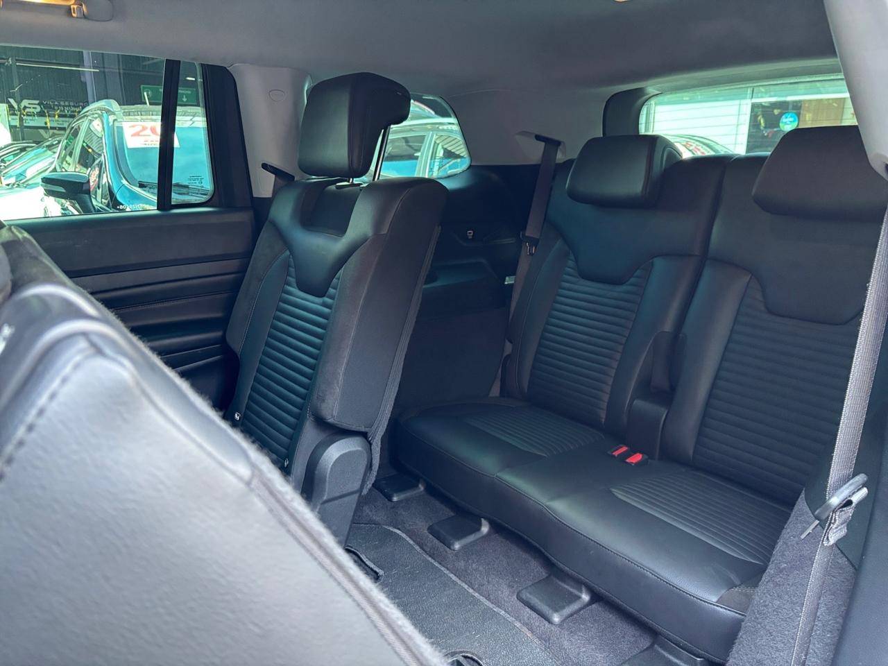 JEEP COMMANDER
