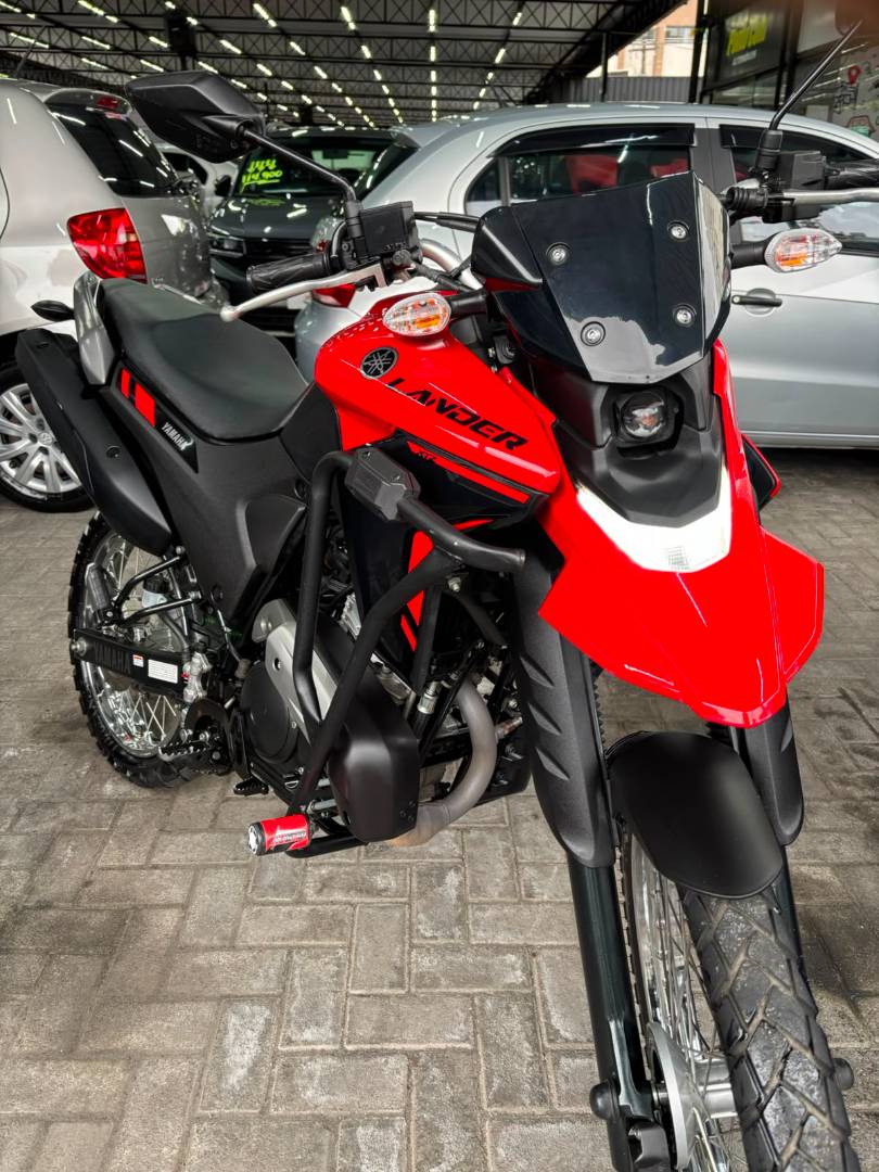 YAMAHA XTZ 250 LANDER CONNECTED