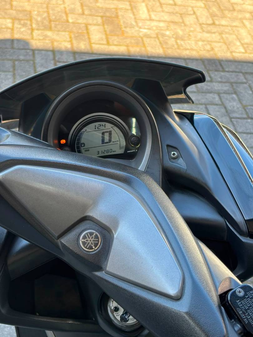 YAMAHA NMAX 160 ABS