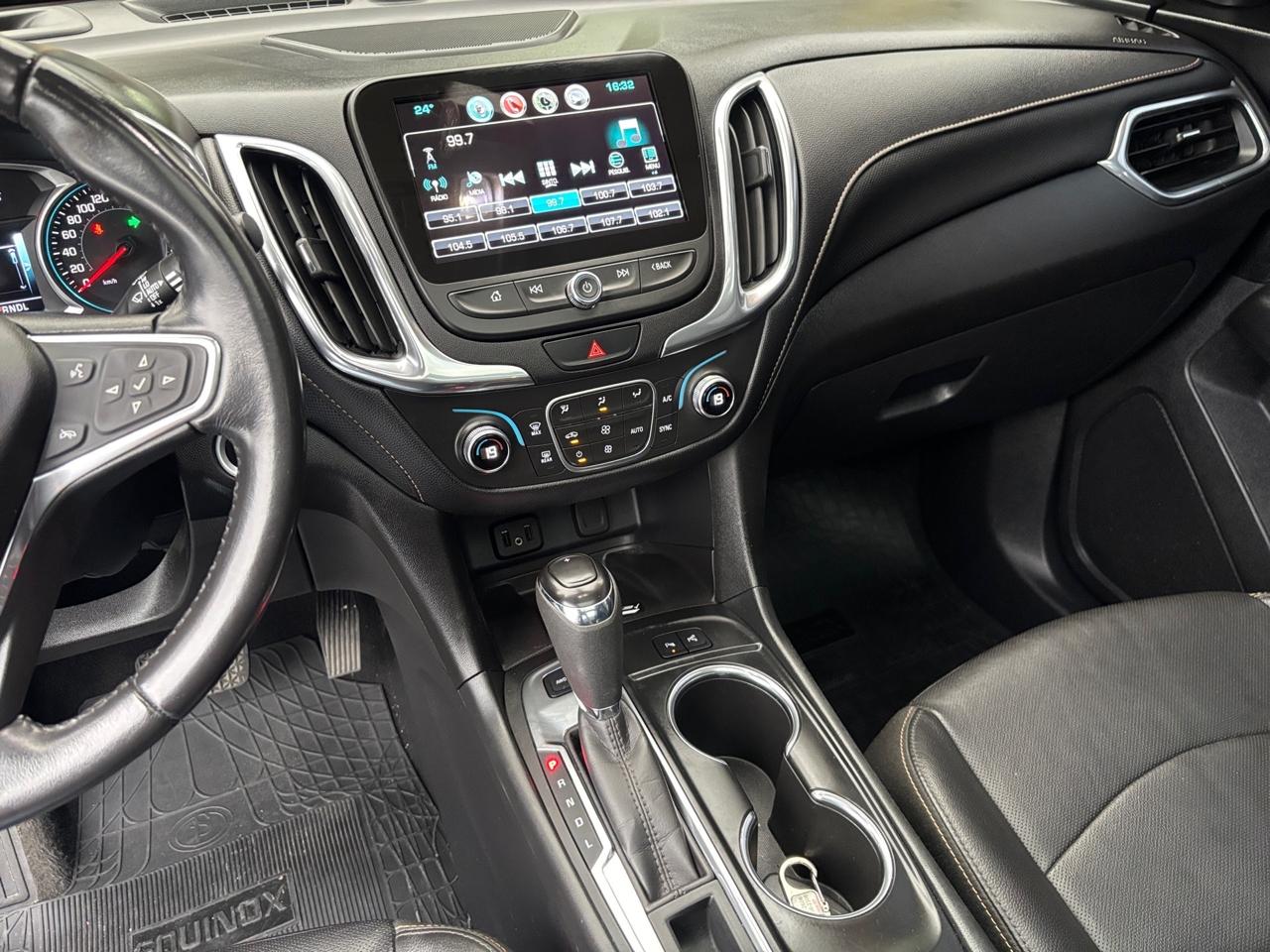 CHEVROLET EQUINOX