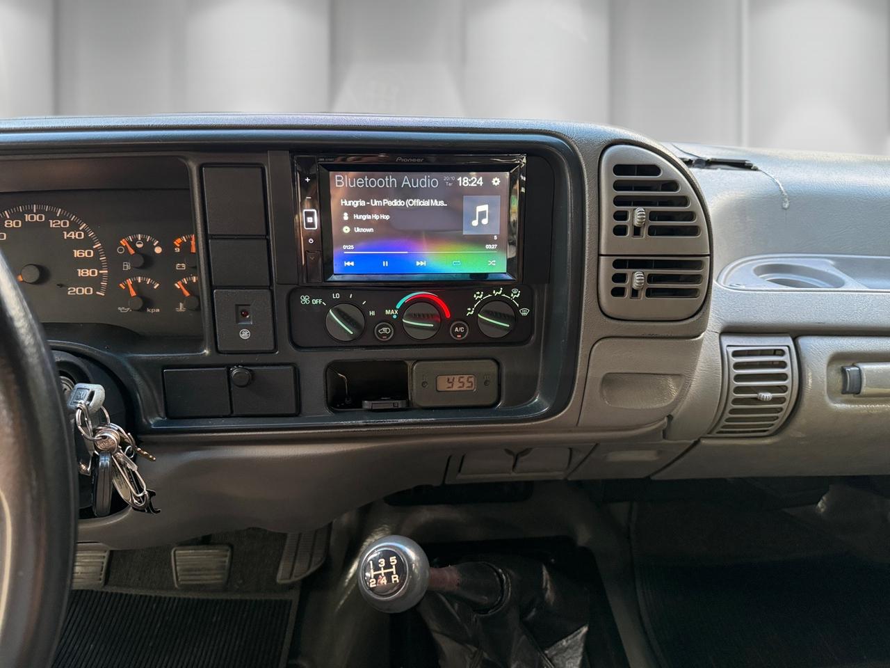 CHEVROLET SILVERADO