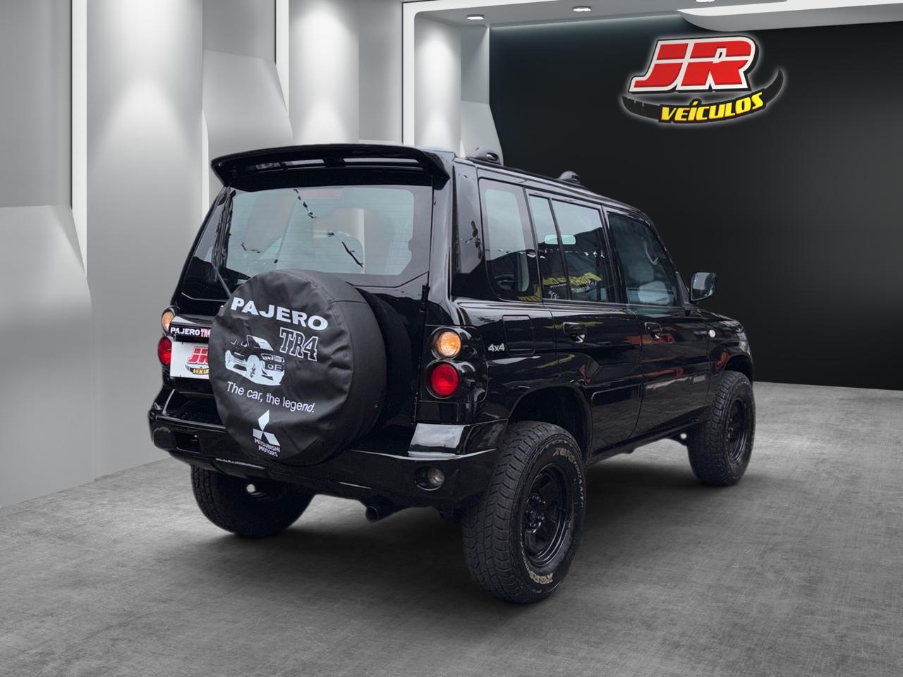 MITSUBISHI PAJERO TR4